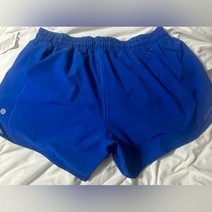 Lululemon Symphony Blue Hottie Hot Shorts 4’ size 12